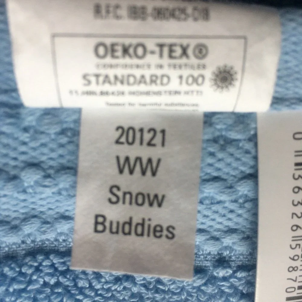 3 new Winter Wonderland Snow Buddies Bath Towels with Snowman, Bird, Street Lamp